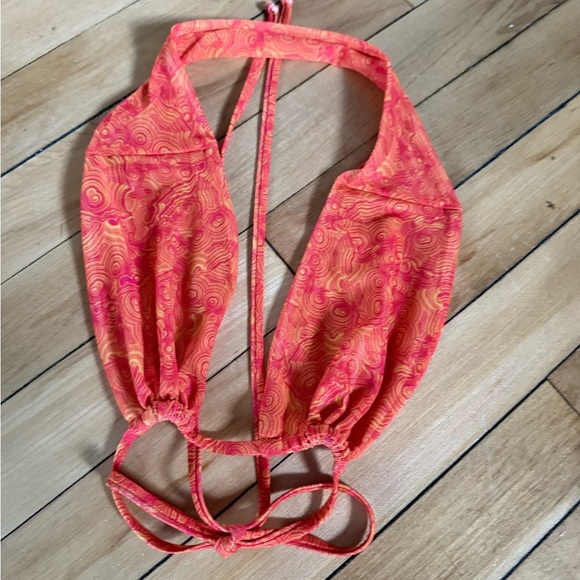 Gonza orange and yellow patterned groovy Revolve bikini swimsuit set - Picture 3 of 5